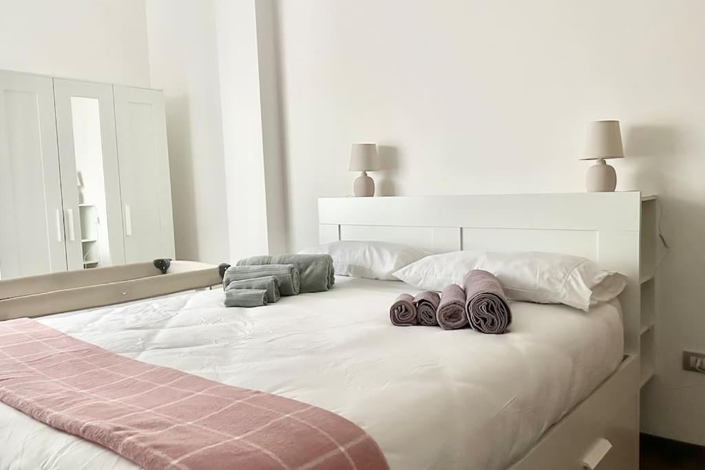 Luxury Apartment With View Комо Екстер'єр фото