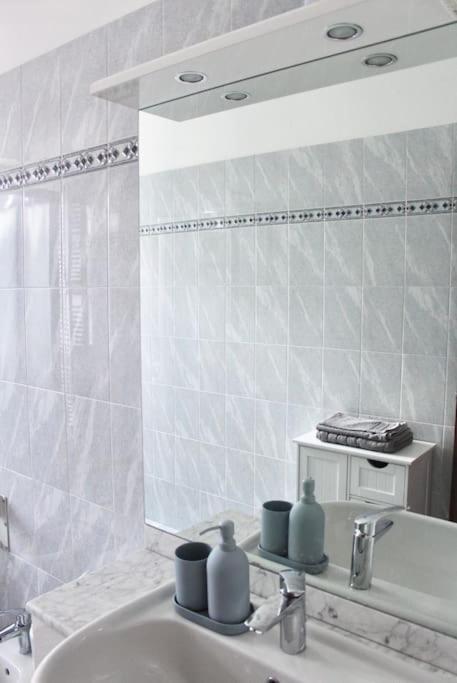 Luxury Apartment With View Комо Екстер'єр фото