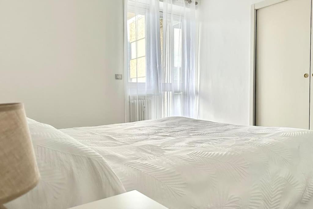 Luxury Apartment With View Комо Екстер'єр фото